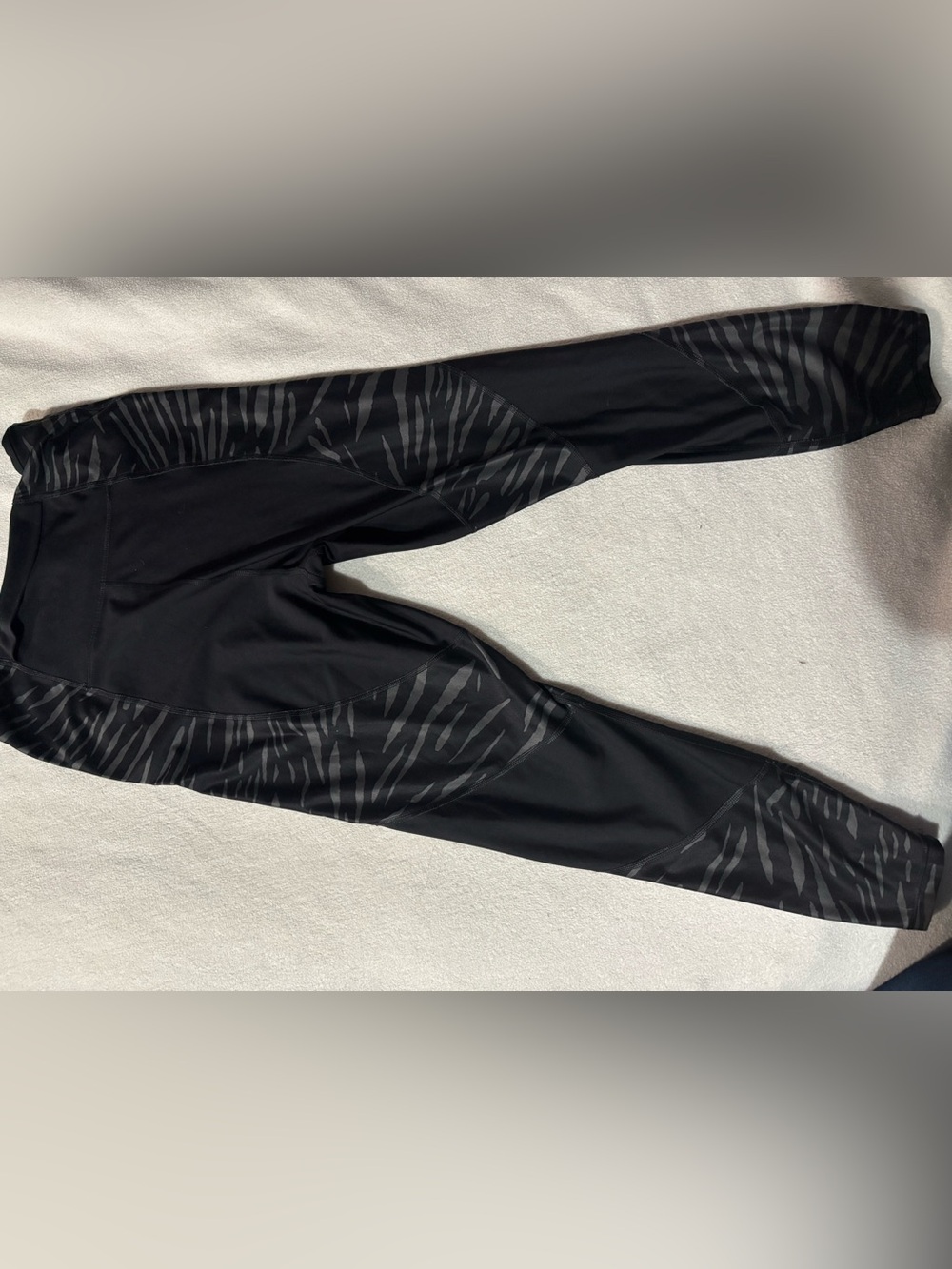 Puma Black Performance Leggings with Subtle Stripe Detail